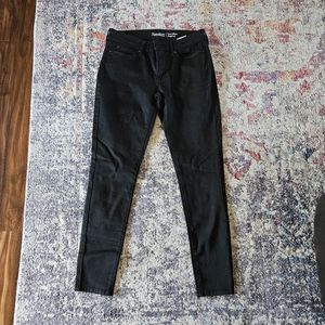 NWOT Levi Strauss Signature low-rise Jegging